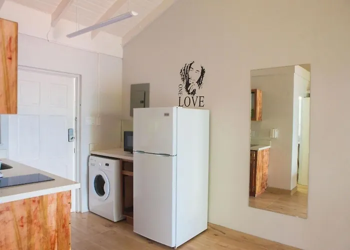 Oceanview At Montego Gardens Appartement