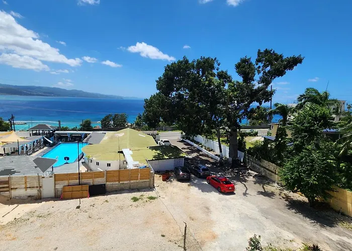 Oceanview At Montego Gardens Appartement